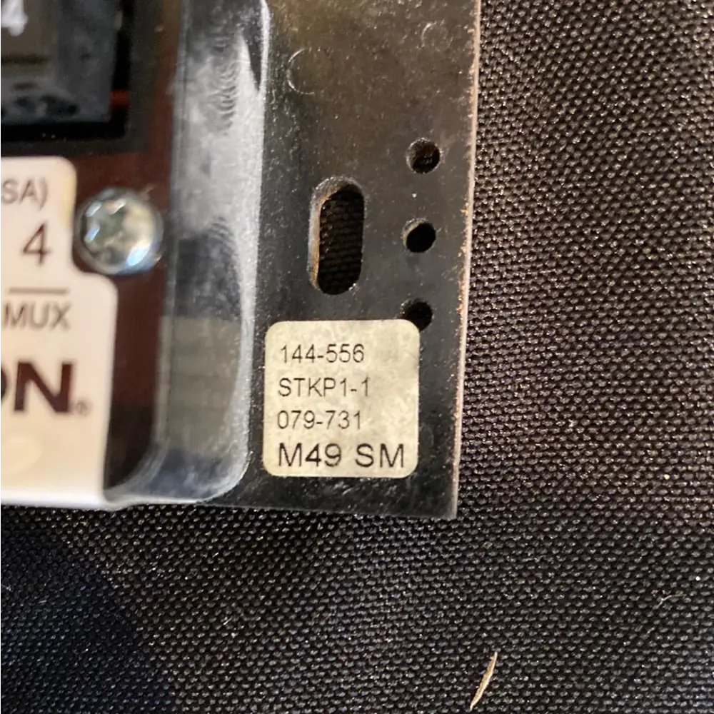 Lutron SeeTouch ST-NB-NONE wired keypad