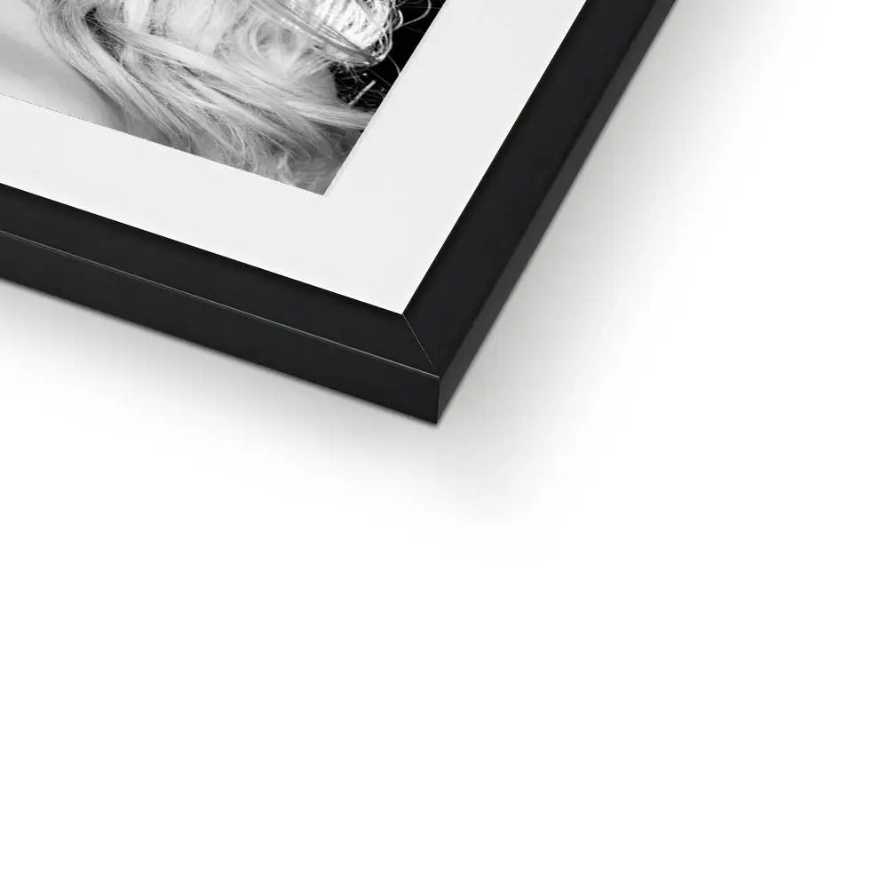 Tiffany by David Mecey Framed & Mounted Print - 16’x12’